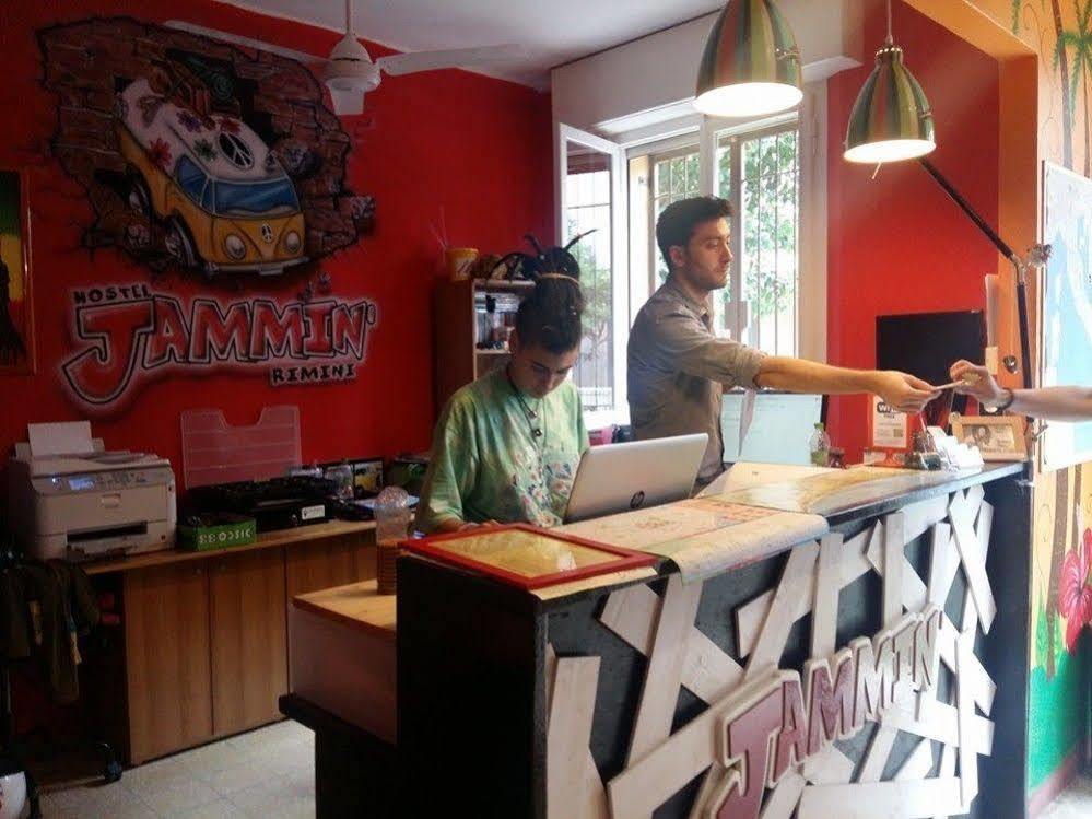 Jammin' Hostel & Bar Rimini Exterior photo