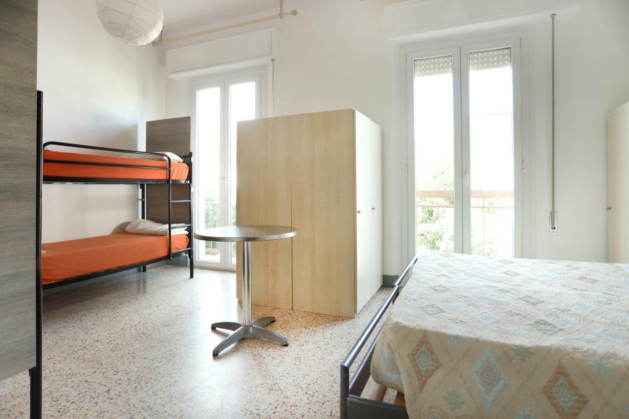 Jammin' Hostel & Bar Rimini Exterior photo