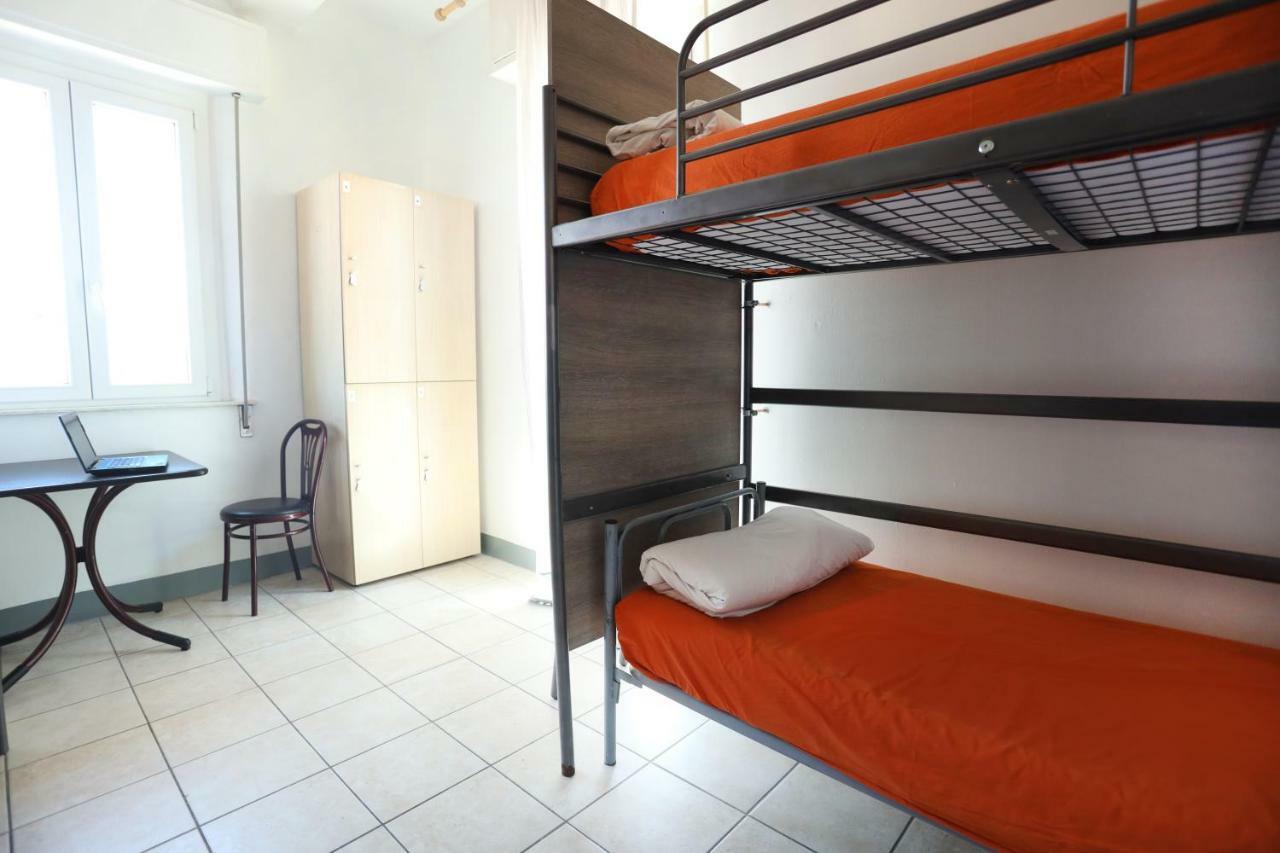Jammin' Hostel & Bar Rimini Exterior photo